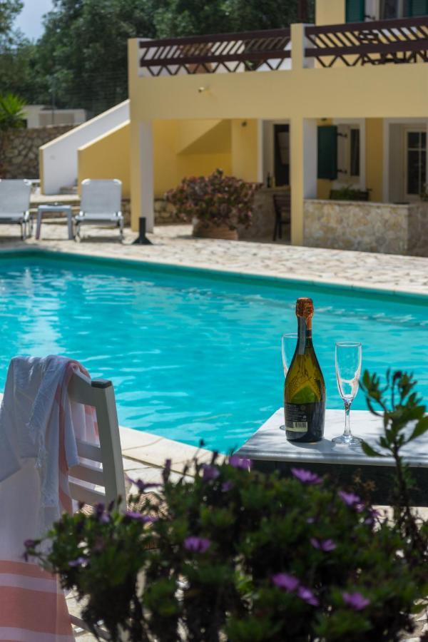 Villa Elaia Suites & Apartments No.3 Gaios Exteriör bild